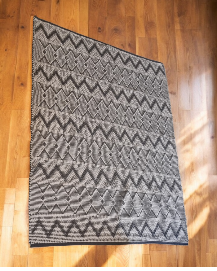 handmade kilim black and beige carpet