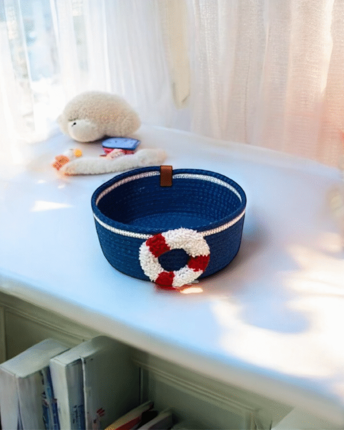 Nautical bear jute basket