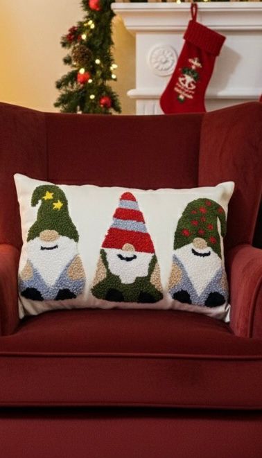 Premium Hand-Tufted Christmas Decorative Cushion Featuring a Charming Trio of Textured Holiday Gnomes — A Cozy Whimsical Accent Piece Perfect for Elevating Your Festive Home Décor