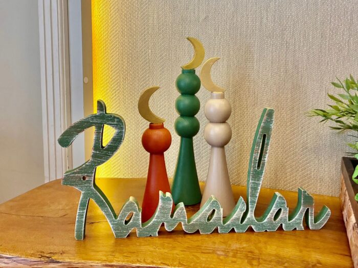 Ramadan Wooden Table Decor Set with Crescent Moon & Typography - Image 2