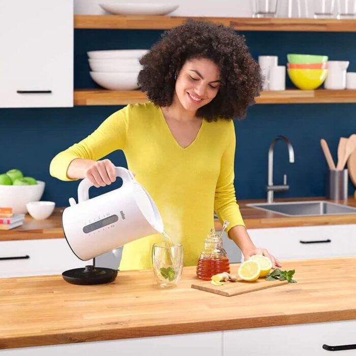 Braun Electric Kettle, 1.7L, 2200W, White - WK1100WH (International Warranty) - Image 4