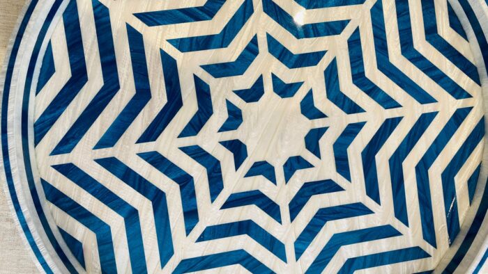 Handcrafted Round Serving Tray with Star Web Pattern, 45Cm, Blue & White - Image 3