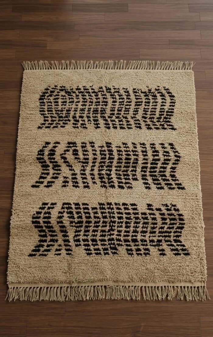 Handmade Moroccan-Inspired Optical Kilim Rug – Ivory & Black - Image 2