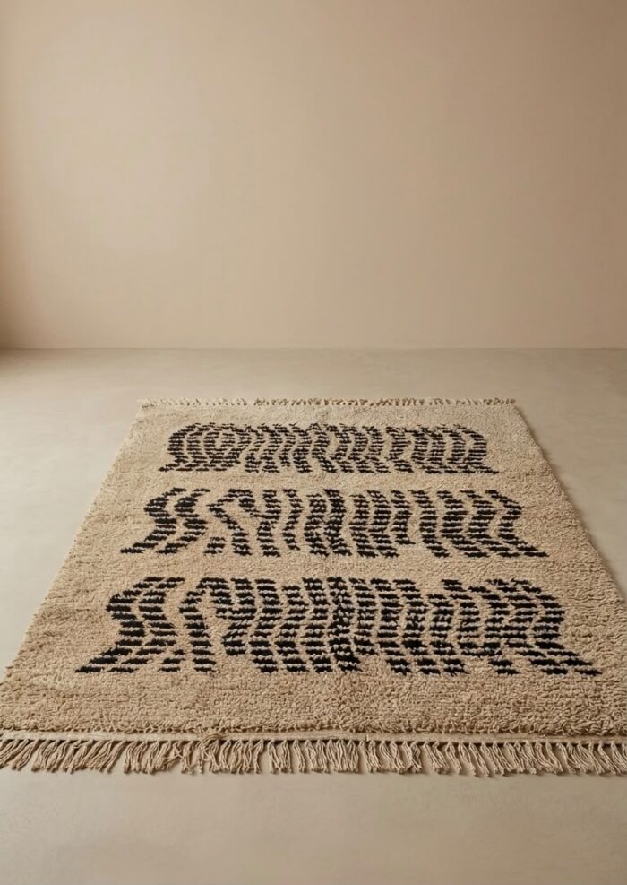 Handmade Moroccan-Inspired Optical Kilim Rug – Ivory & Black - Image 4