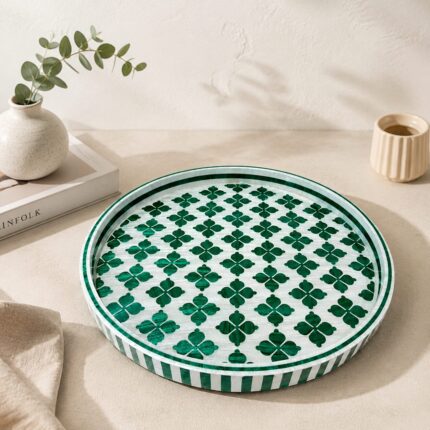 Emerald Clover Round Serving Tray – Handmade Mother of Pearl Inlay