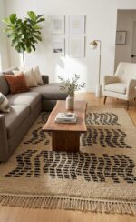Handmade Moroccan-Inspired Optical Kilim Rug – Ivory & Black