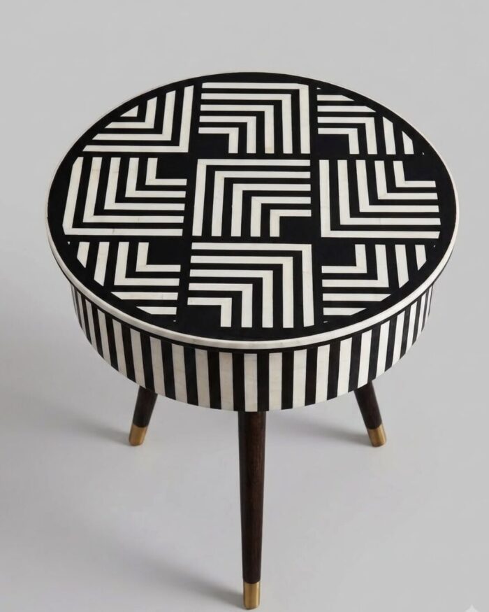 Handmade Zeno Monochrome Geometric Mother of Pearl Table - Image 1
