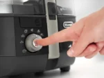 De'Longhi Extra Chef MultiFry Air Fryer & Multi-Cooker, 1.7 kg, 2200 W, Black (FH1396/1.BK) - Image 10