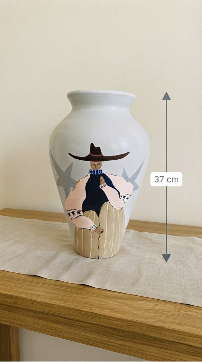 Hand-Painted Cowboy Artwork Pottery Vase for Tabletop, 37 cm, White/Beige - Image 2