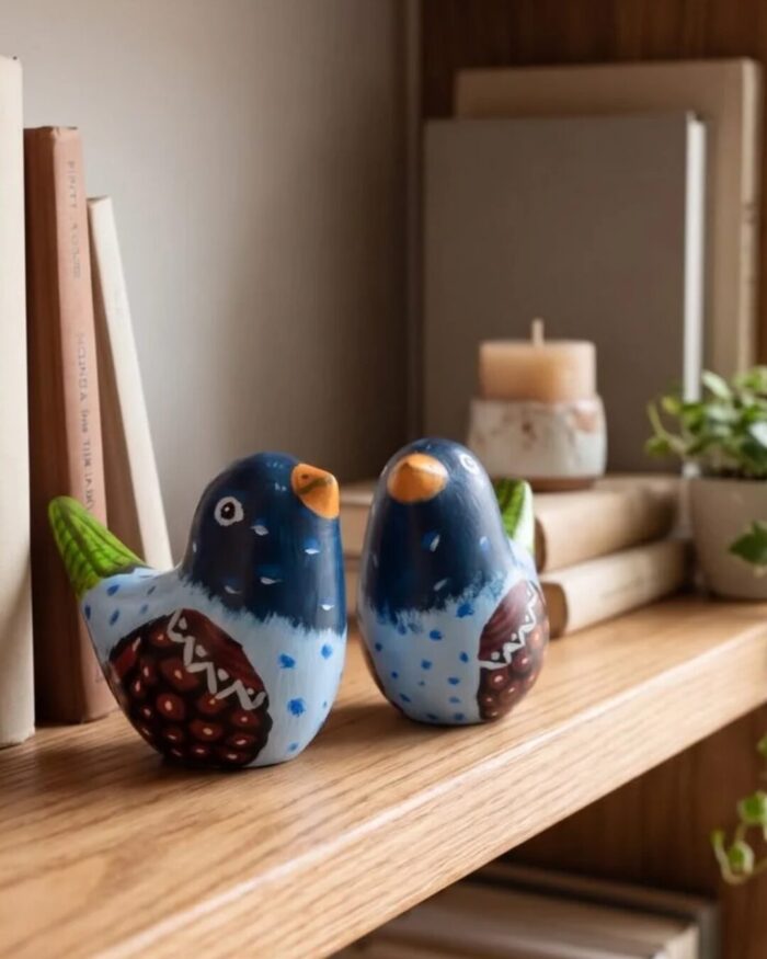 Hand-Painted Speckled Pottery Figurine Set of 2 for Tabletop, 12 × 10 cm, Blue/Brown - Image 3