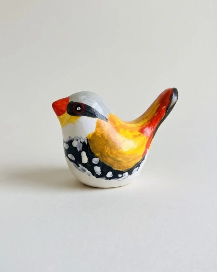 Hand-Painted Spotted Pottery Figurine Set of 2 for Tabletop, 8 × 6 cm, Yellow/Orange - Image 2