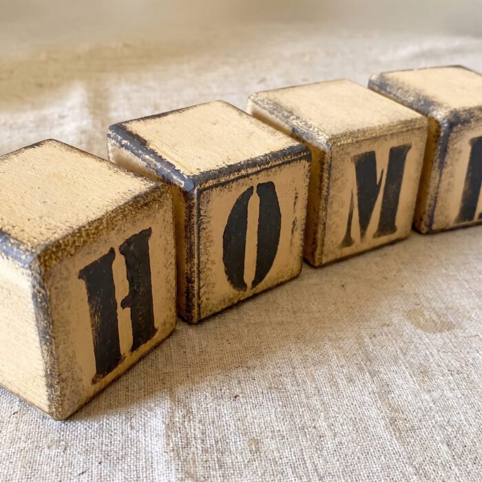 Vintage Font Wooden Decorative Blocks for Tabletop, 7 × 7 cm, Green/Beige - Image 7