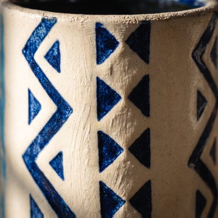Indigo Geometric Tribal Pattern Ceramic Mug, 11 × 8 cm, Indigo/Ivory - Image 3